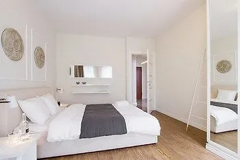 Appartement Angel Center 3*