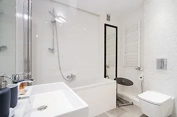 Angel Center 3* Krakau