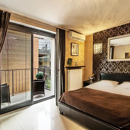 Apartamento Angel Center 3*